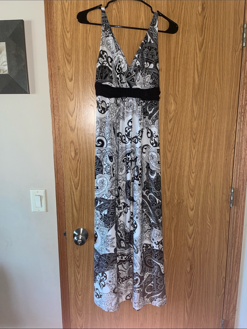 Soma Black and White Paisley V-Neck Maxi Dress with Empire Band